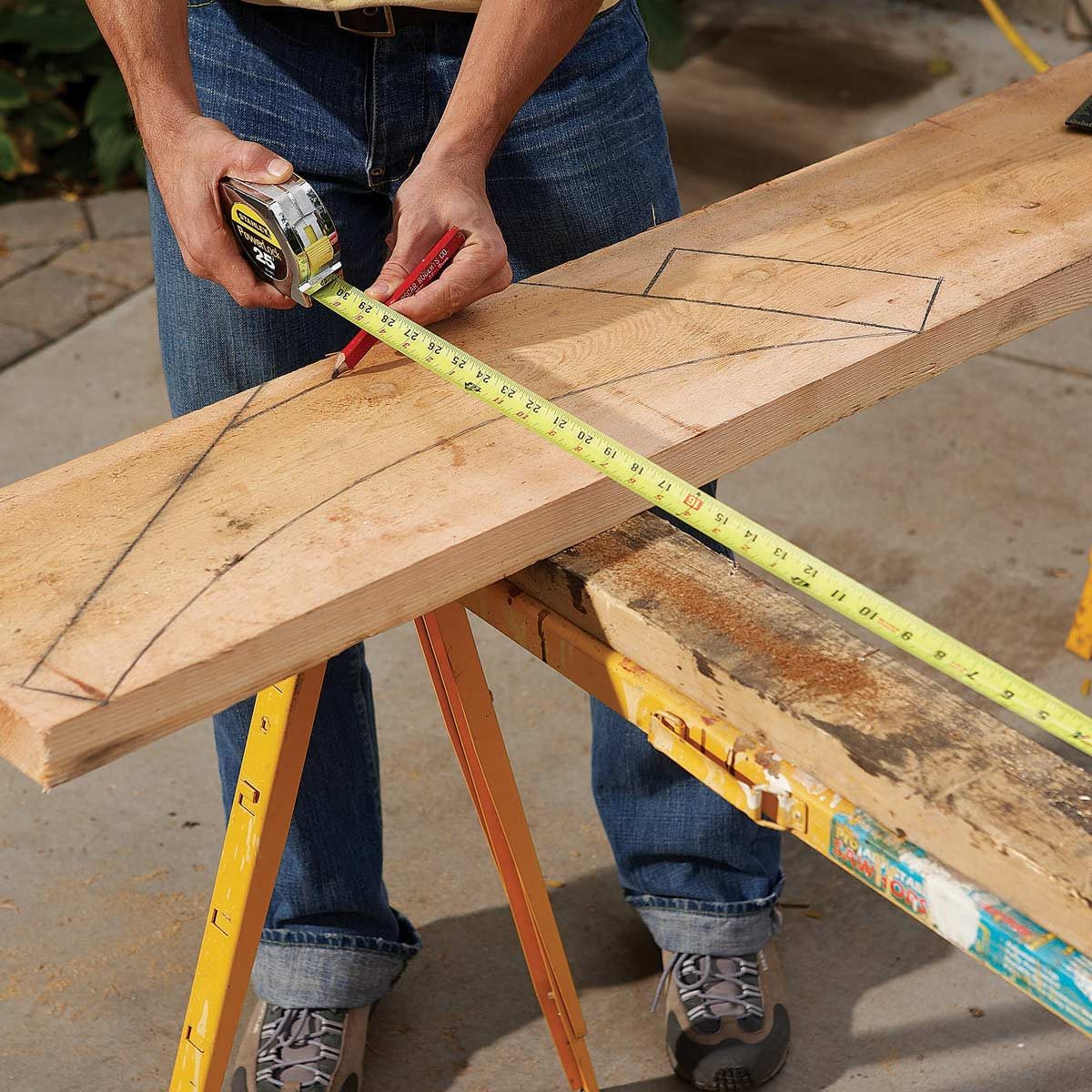 draw arcs on garden arch