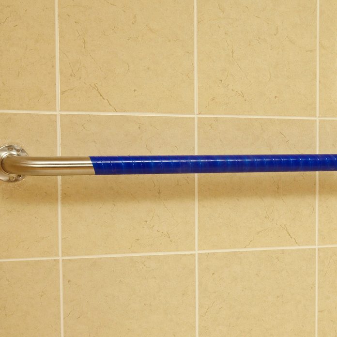 No-slip Grab Bar