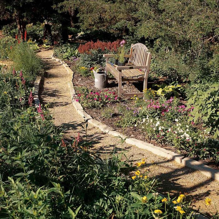 winding gravel path walkway idea