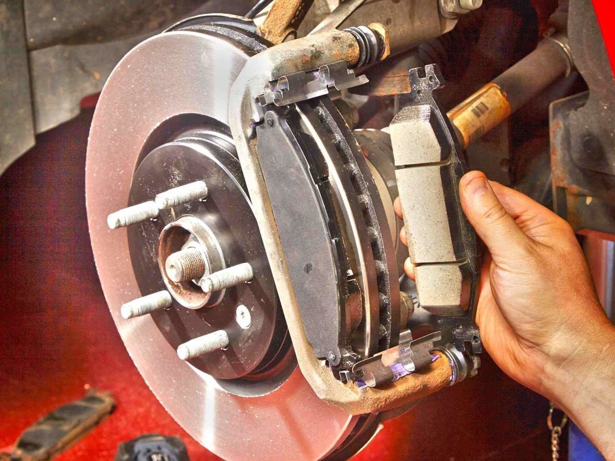 fh14nov_553_13_020_hsp-1200x1200 Check Your Brakes