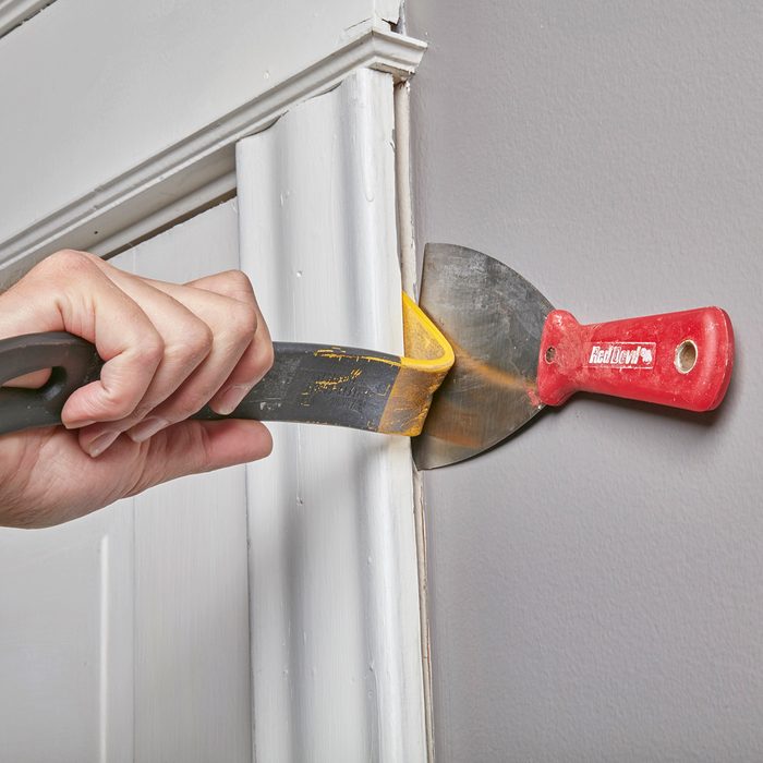 Protect the Wall with a Putty Knife