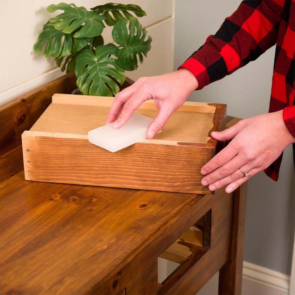 gulf wax for sticky wooden drawer