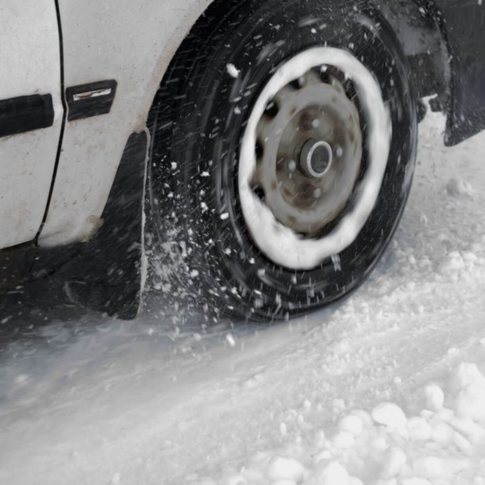 accelerateslowly_530493196_06 icy roads winter snow icy roads