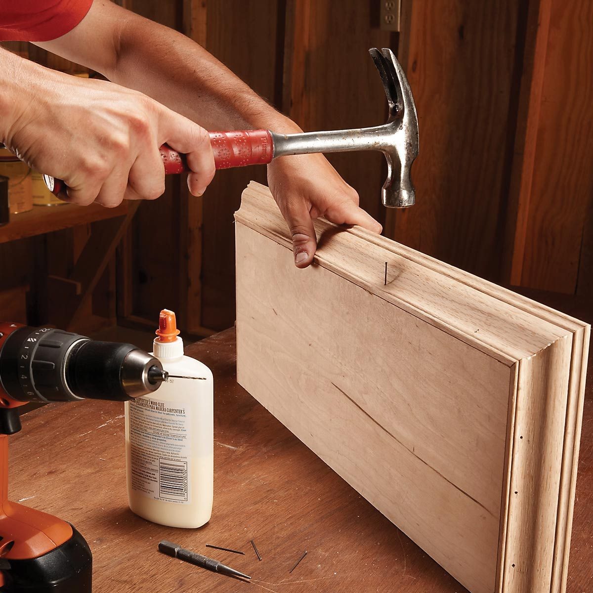 FH07OCT_482_56_017 nail the crown to the frame