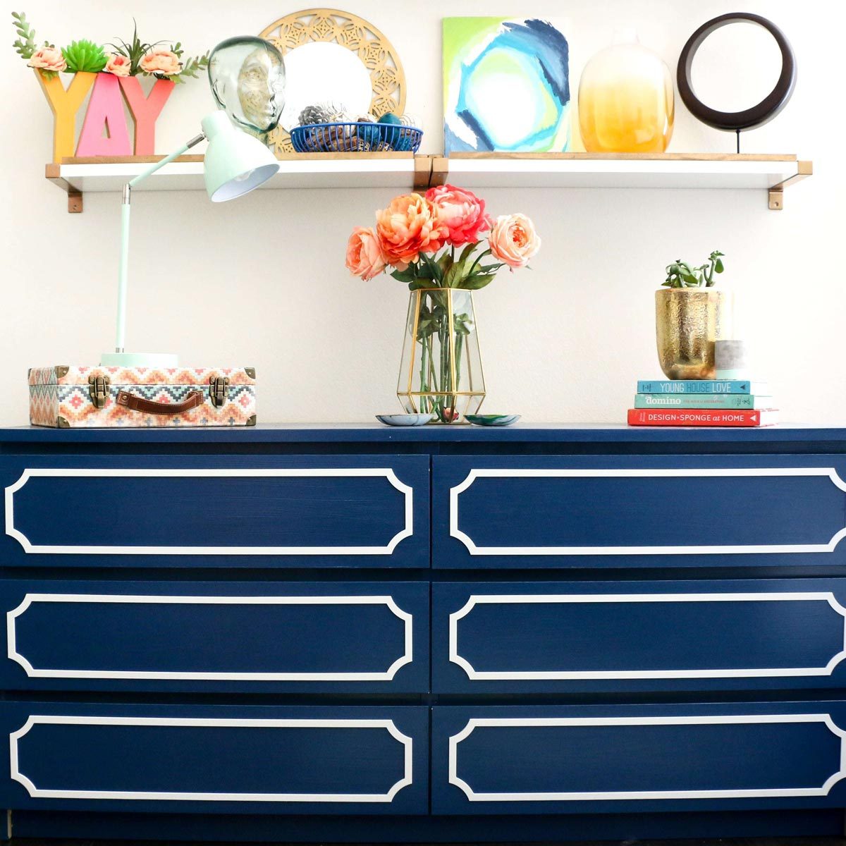 a-kailo-chic-life-blue-white-dresser-4-min ikea