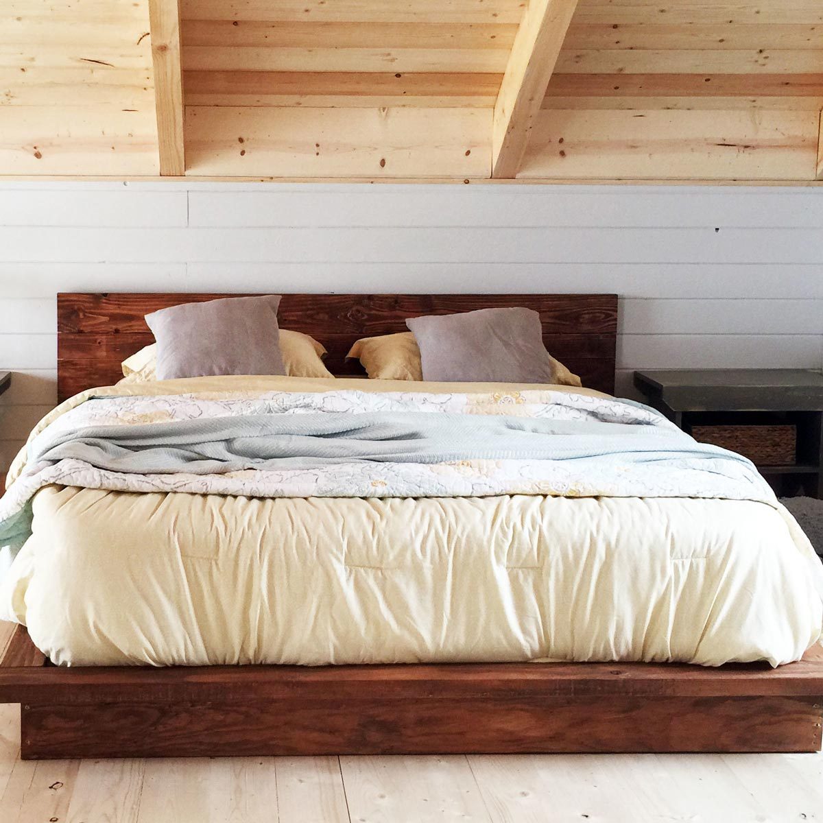 dfh4_leglessbed