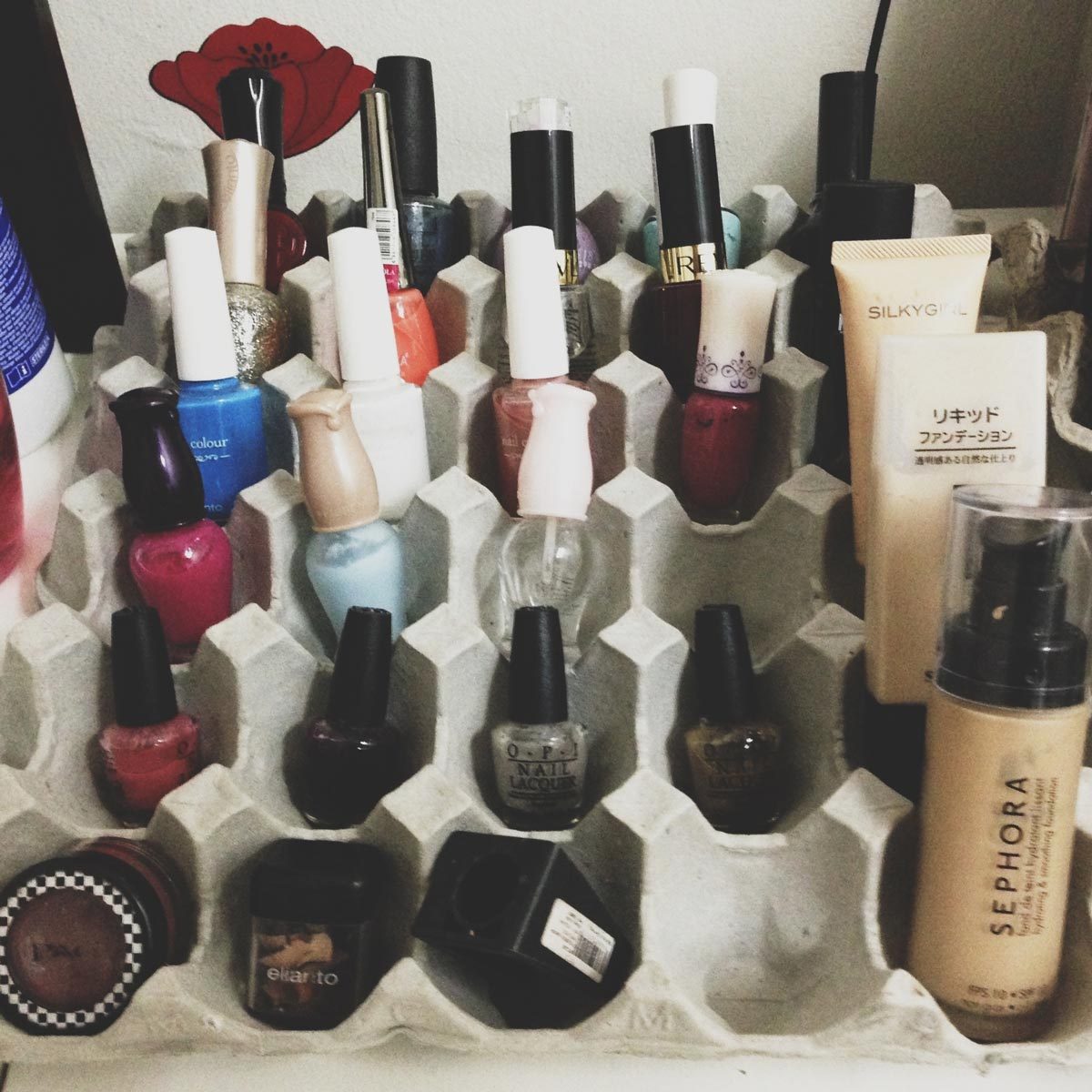 egg carton nail polish organization