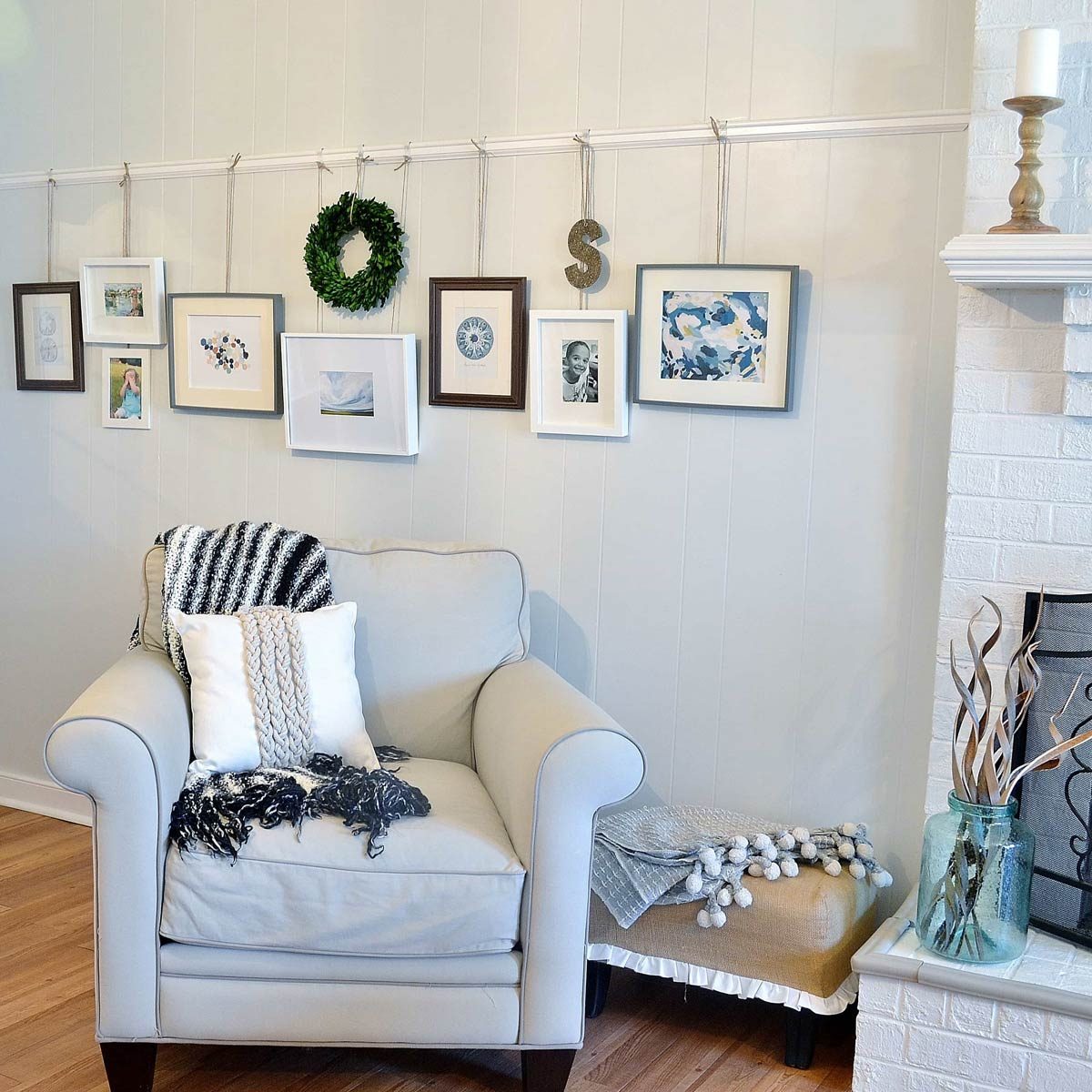 picture-rail wood trim