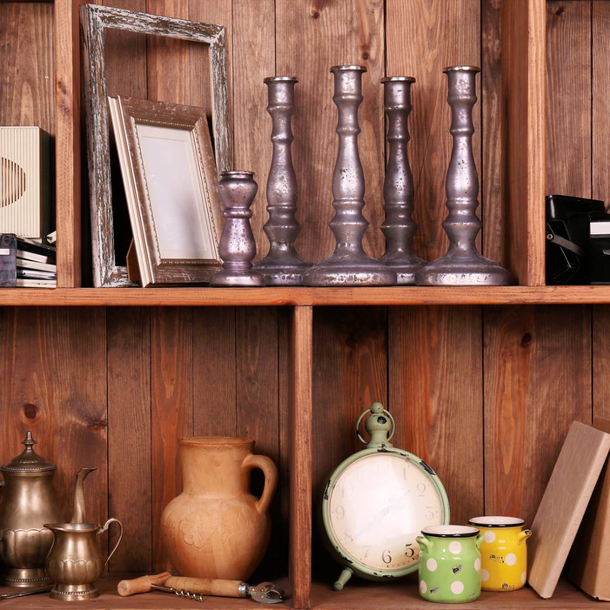 shutterstock_465281156 antiques 