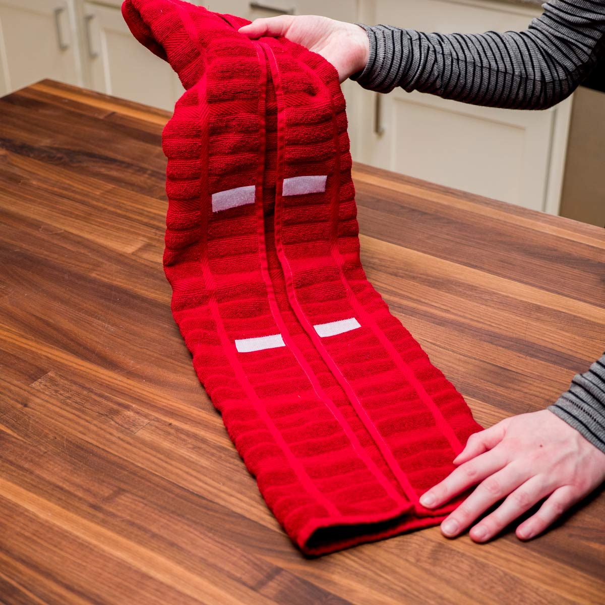 HH Velcro Secure kitchen towels