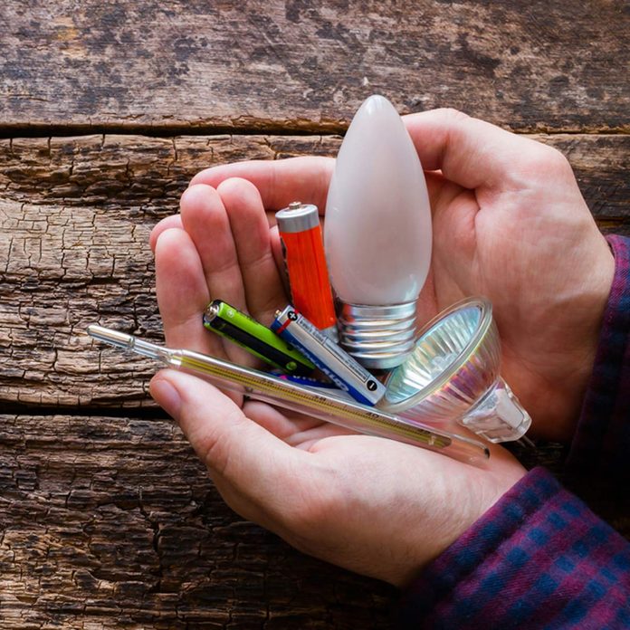 items that contain mercury