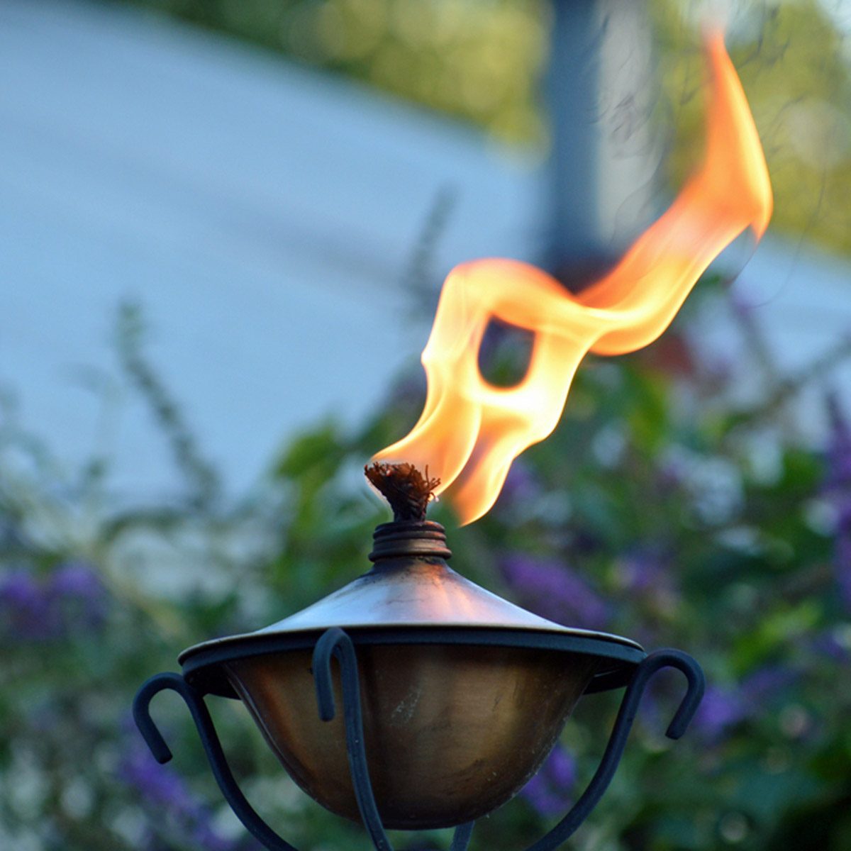 Patio torch kerosene lamp