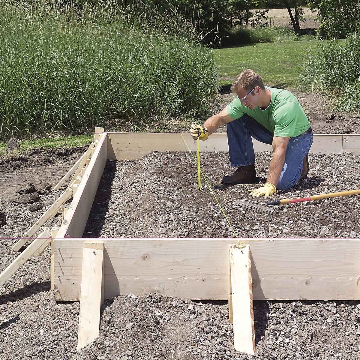 fill forms with gravel for concrete slab base