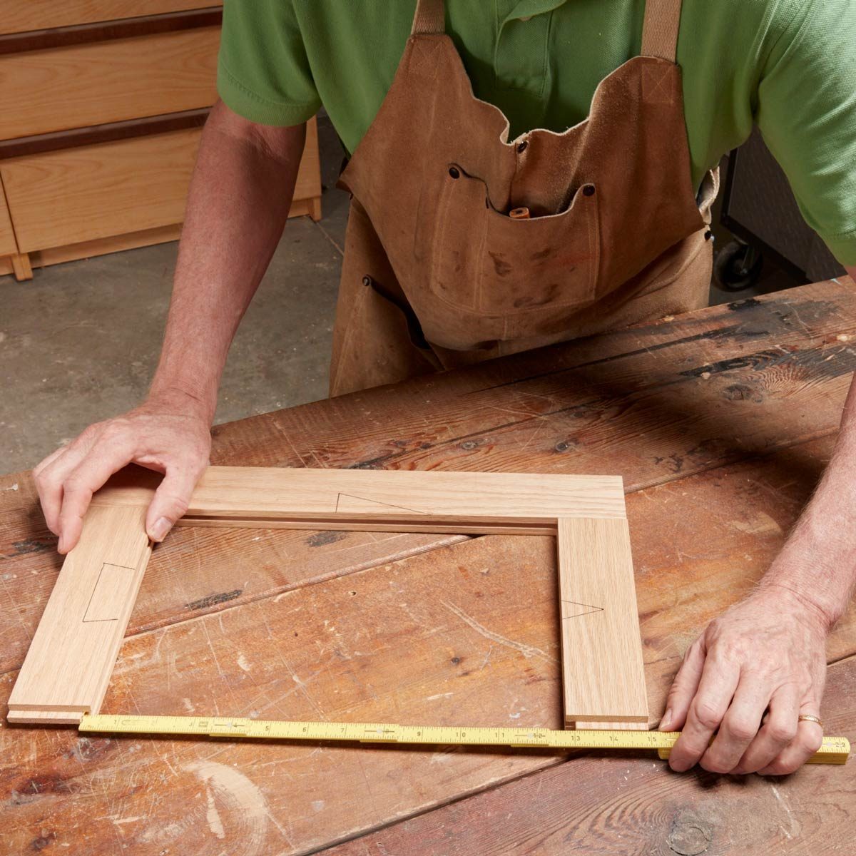 measure cabinet for length