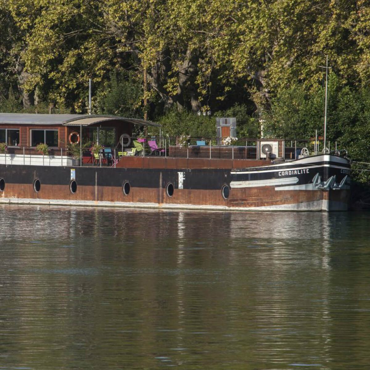 tiny house boat