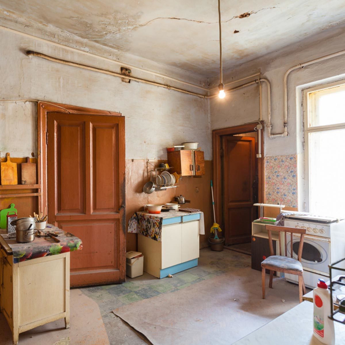 Create a Makeshift Kitchen Remodel Ways to save money