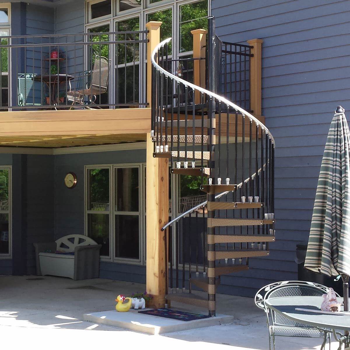 Deck with Spiral Staircase