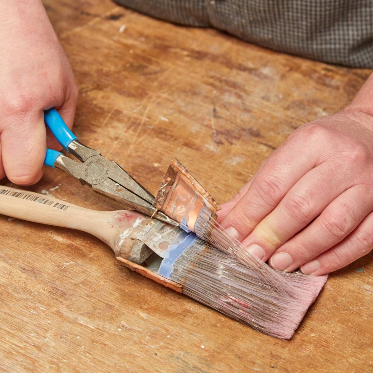 HH take apart old paint brush