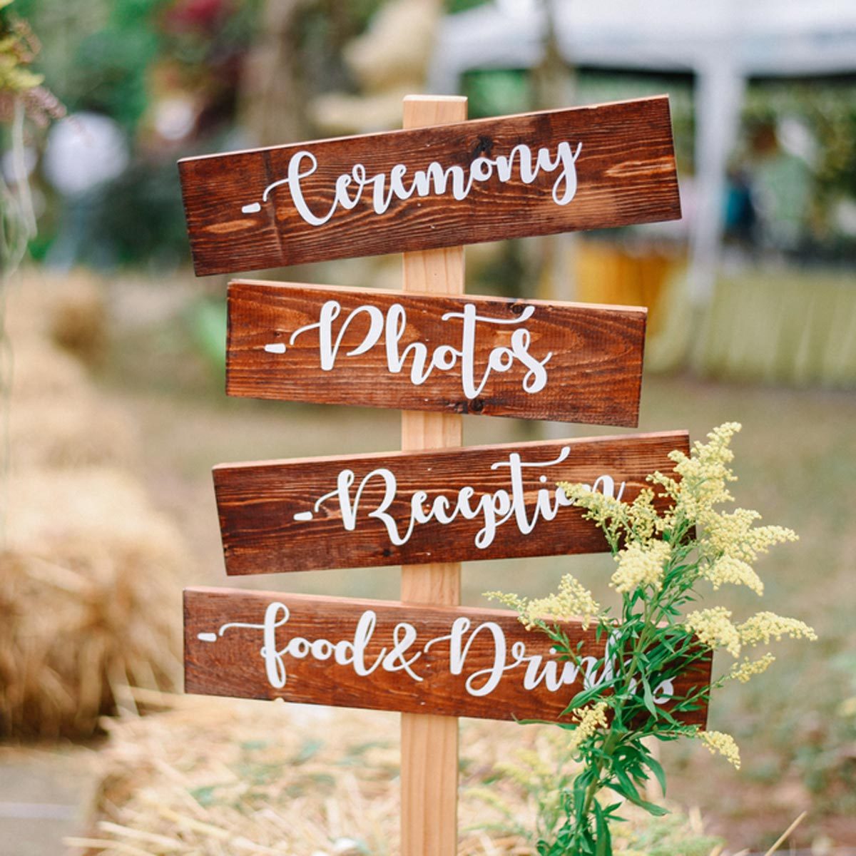 DIY wood wedding signs directions