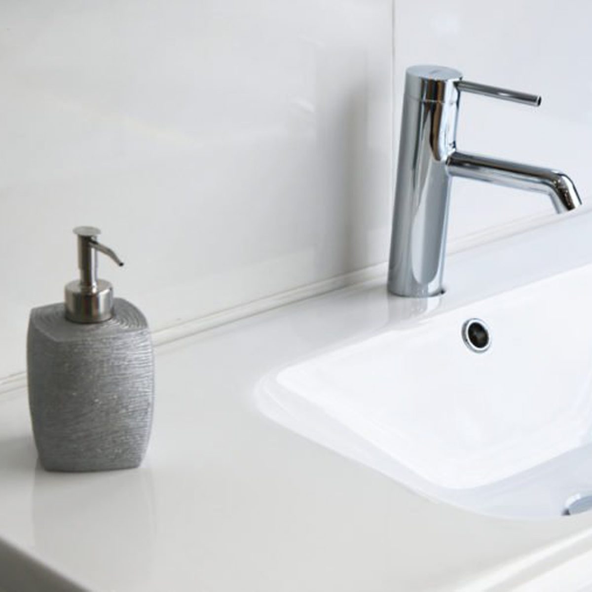 soap dispenser
