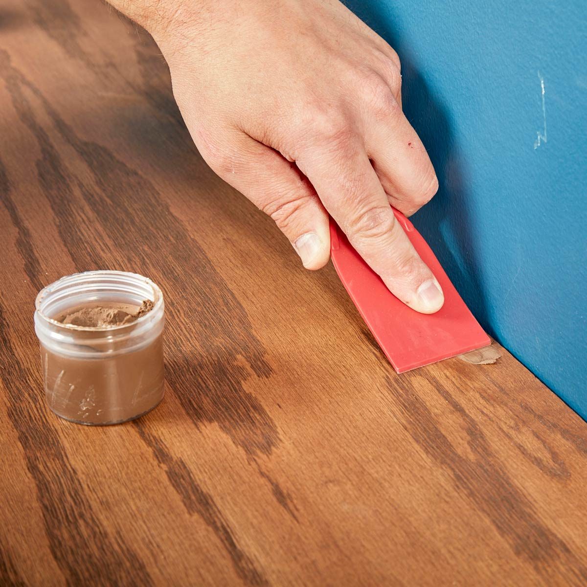 Floating Shelves hide the screw heads