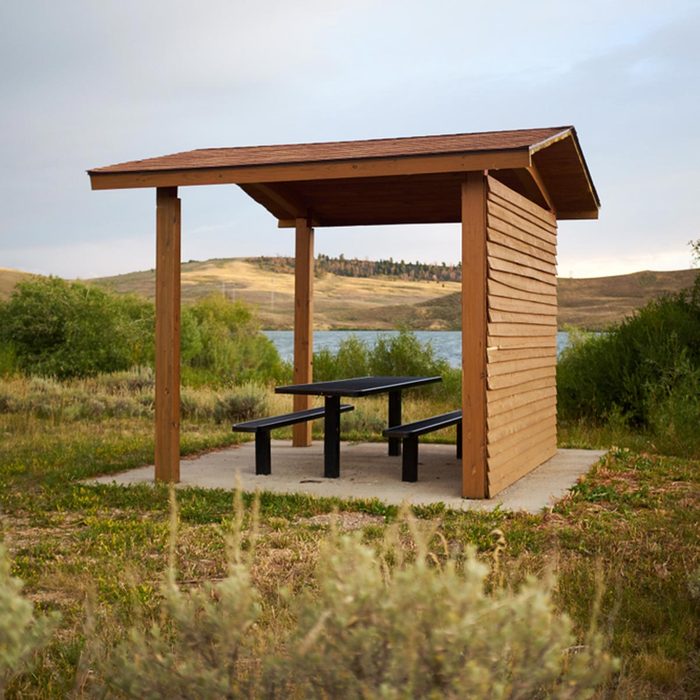 table chairs