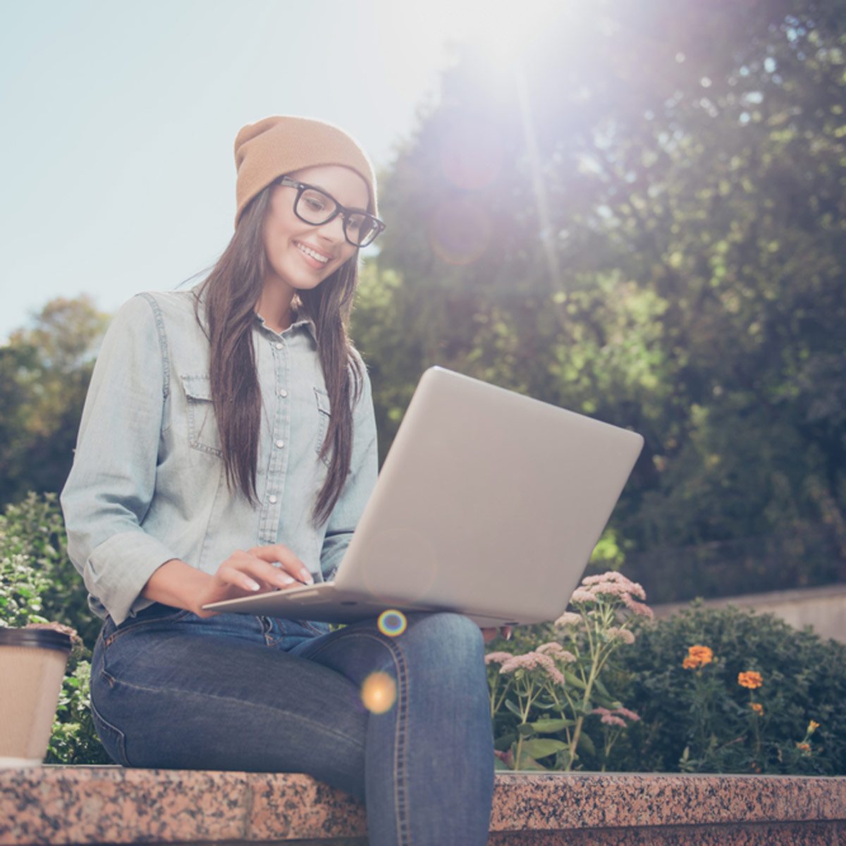 girl on laptop