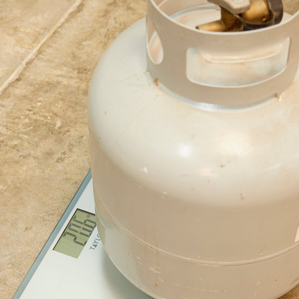 HH propane tank bathroom scale