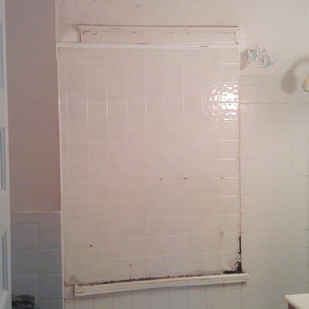 Rotted-shower-surround