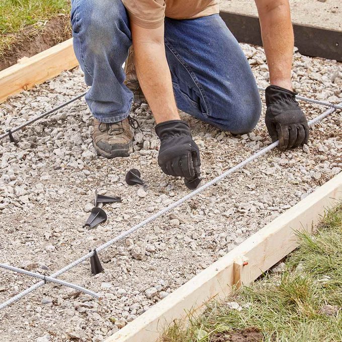 Sakrete_install_rebar