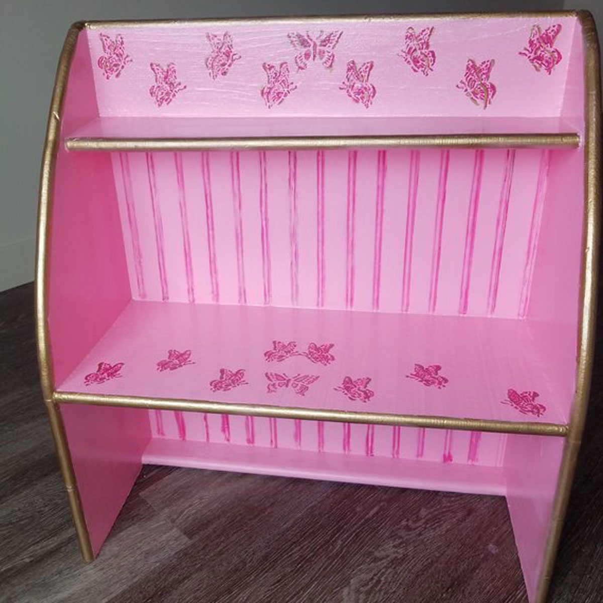 pink refurbished bookcase