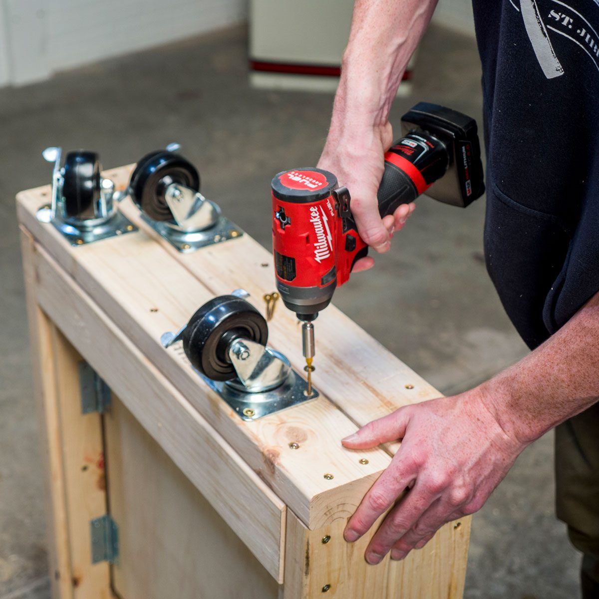 Folding Mobile Workbench 4Folding Mobile Workbench 8