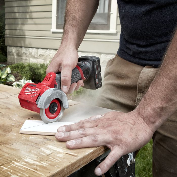Milwaukee Cut-Off Tool | Construction Pro Tips