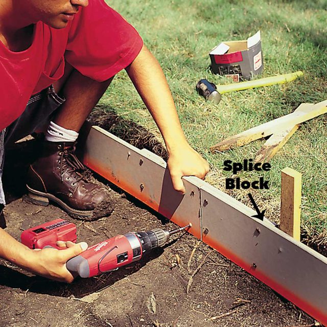 Reinforce form joints