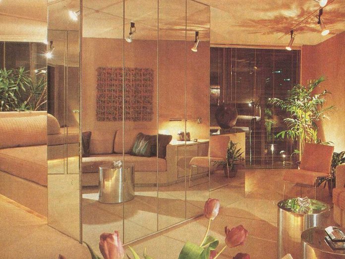 floor to ceiling mirrors dated