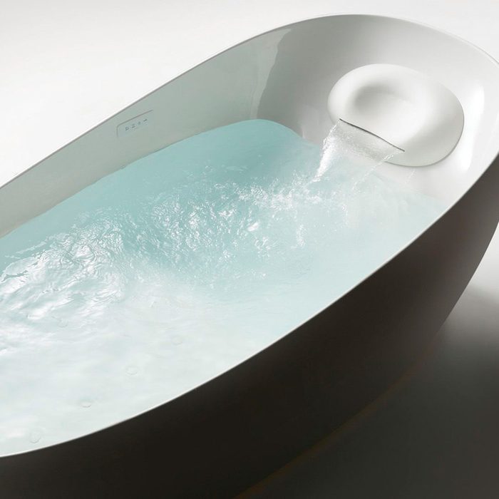 Bathtub