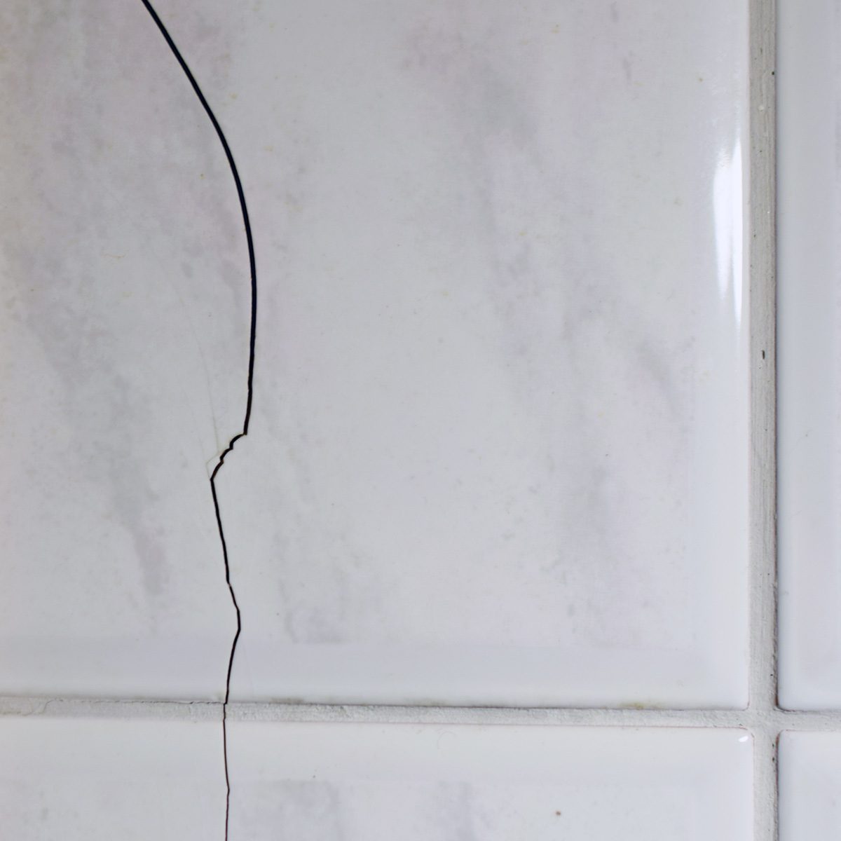 Cracked-Tile