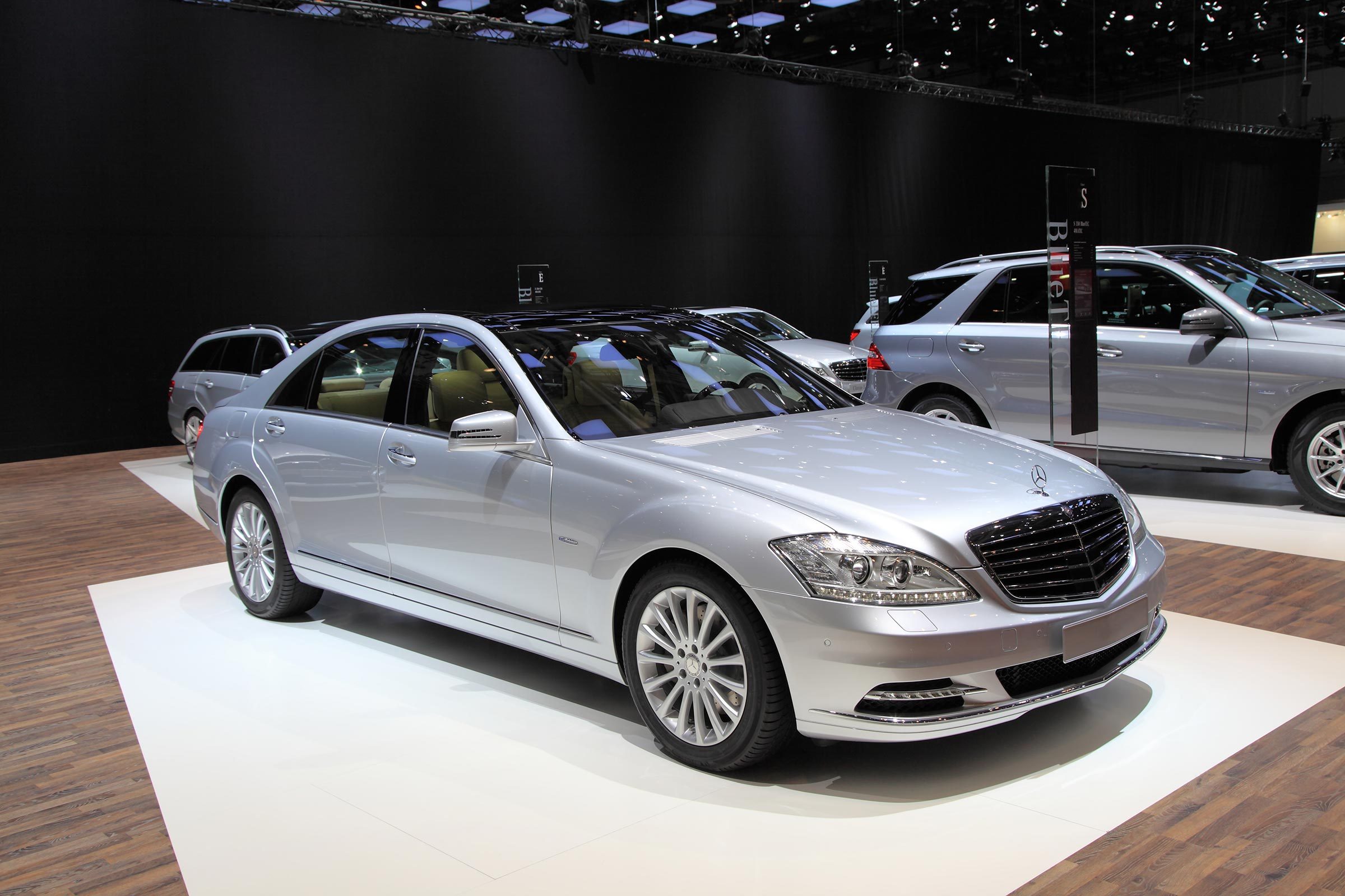 GENEVA - MARCH 8: A mercedes benz Classe S car on display at 82th International Motor Show Palexpo-Geneva on March 8, 2012 in Geneva, Switzerland.