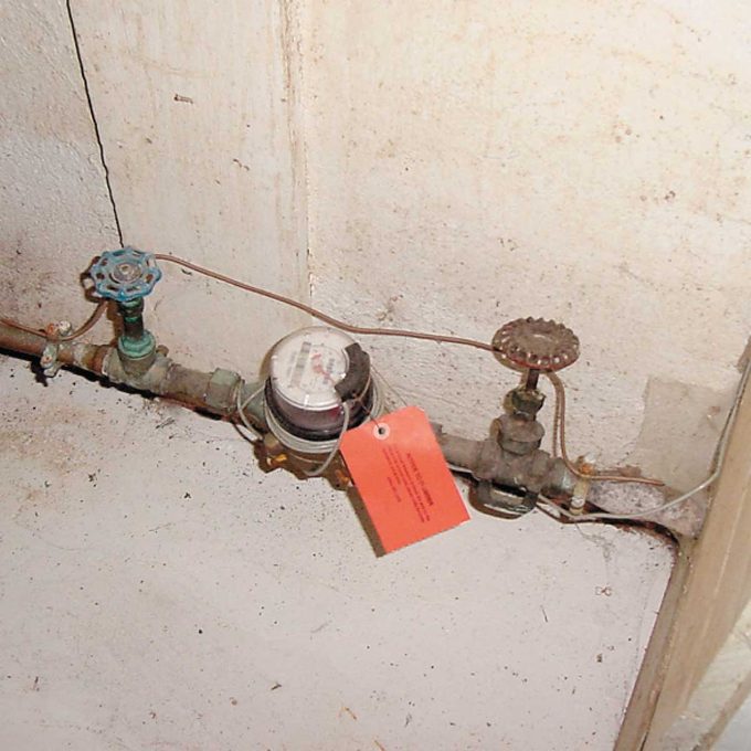 Water shutoff valves