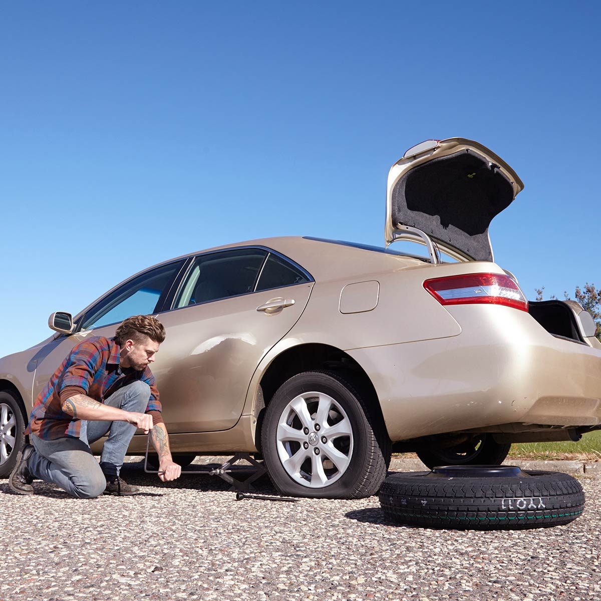 how to change a flat tire