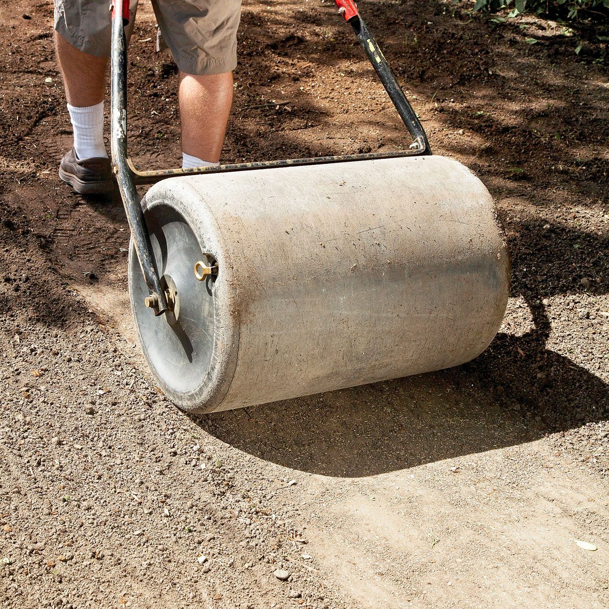 How To Reseed Your Lawn Fh11mar 516 51 025 Ksedit