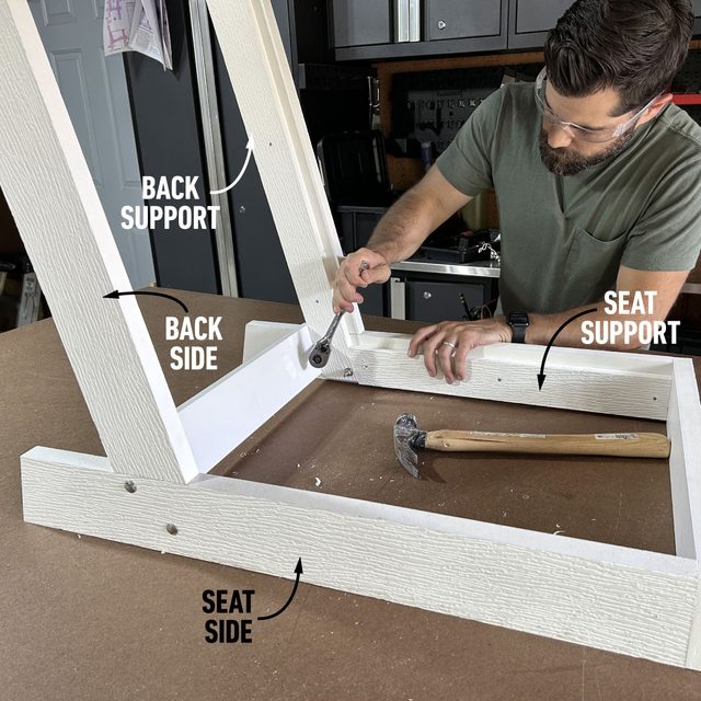 Fhmpp23 Mb 09 07 Patiochairs 07 How To Make Patio Chairs Bolt On The Back