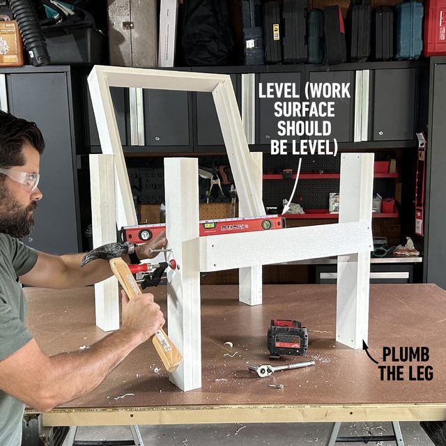 Fhmpp23 Mb 09 07 Patiochairs 10 How To Make Patio Chairs Attach The Legs