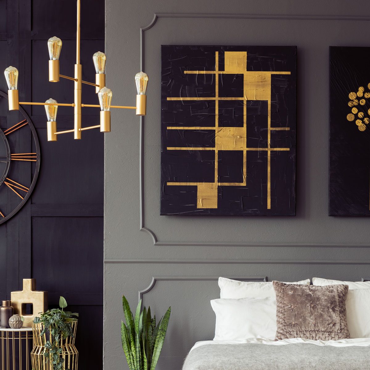 wall molding and art