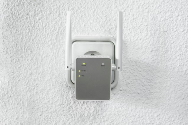 Detail of Wifi range extender
