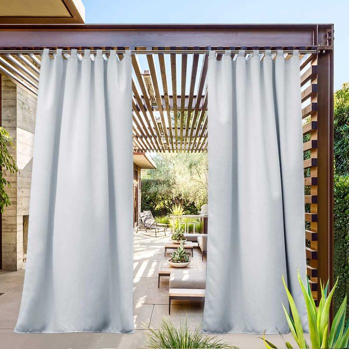 Outdoor curtains