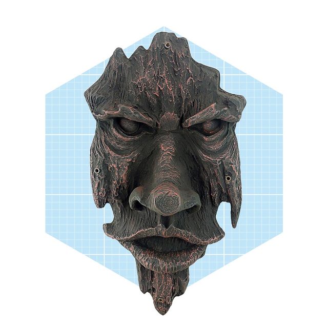 Spooky Living Tree Decoration