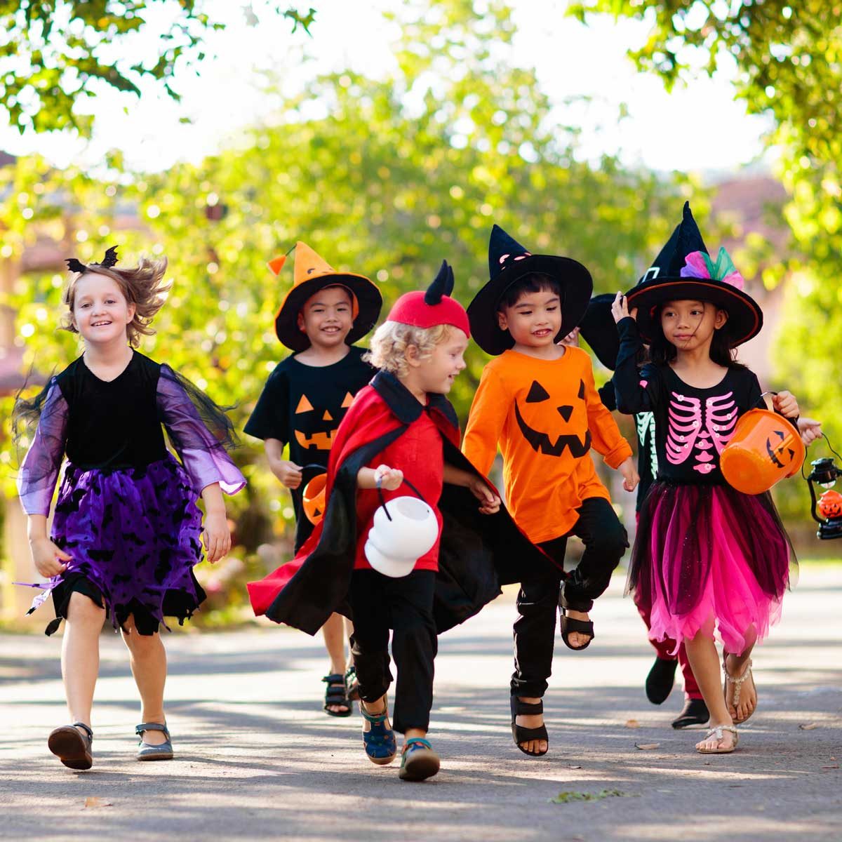 Kids trick-or-treating