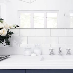 Satori Hudson Brilliant White Glossy Glazed Ceramic Subway Wall Tile Ecomm Lowes.com