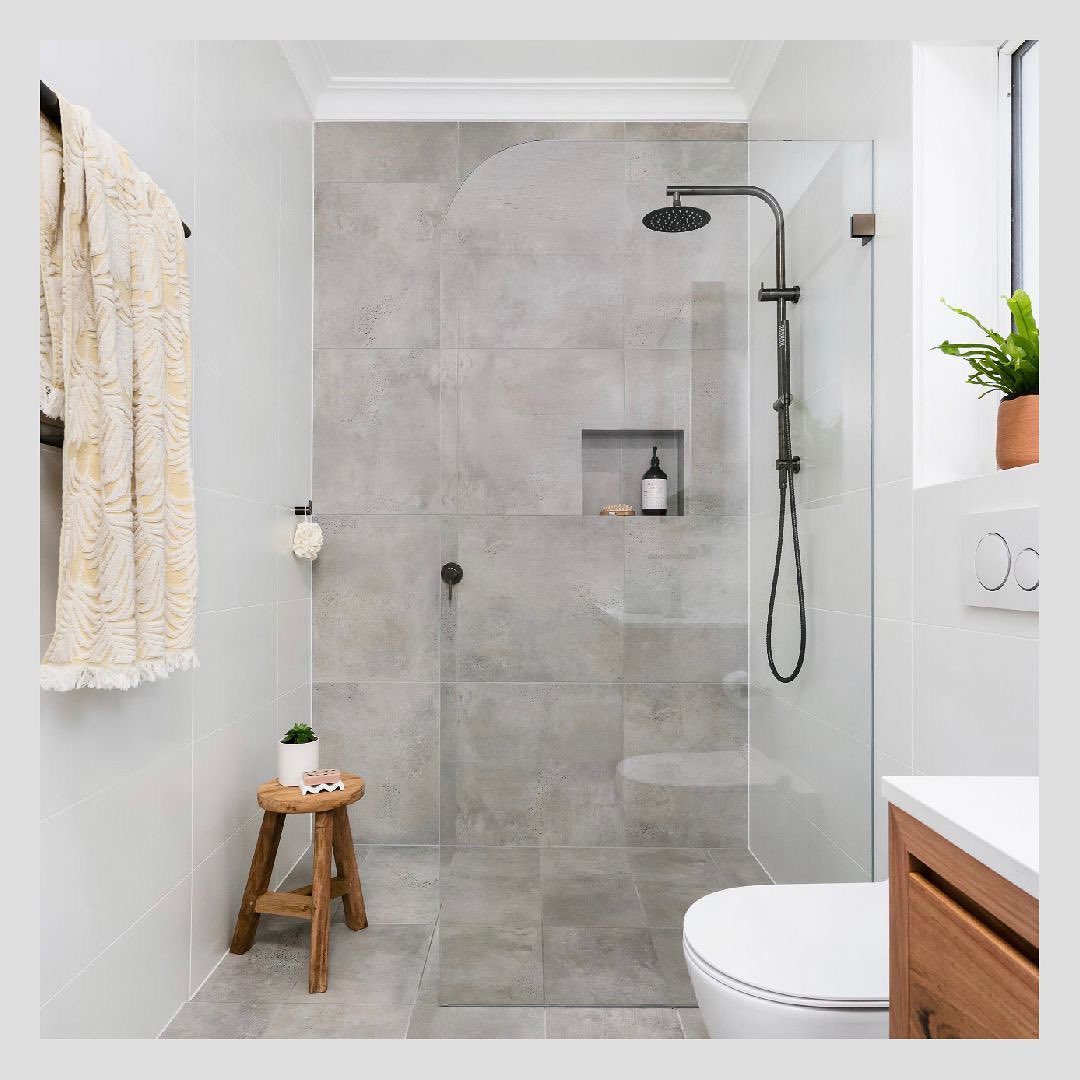 Clean And Minimal Luxury Shower Design Ideas